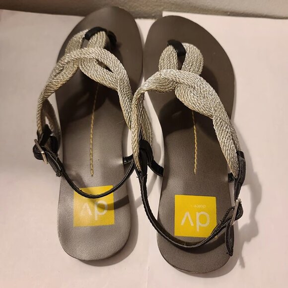 Dolce Vito Silver Strappy Sandals Size 6.5 - Picture 2 of 4